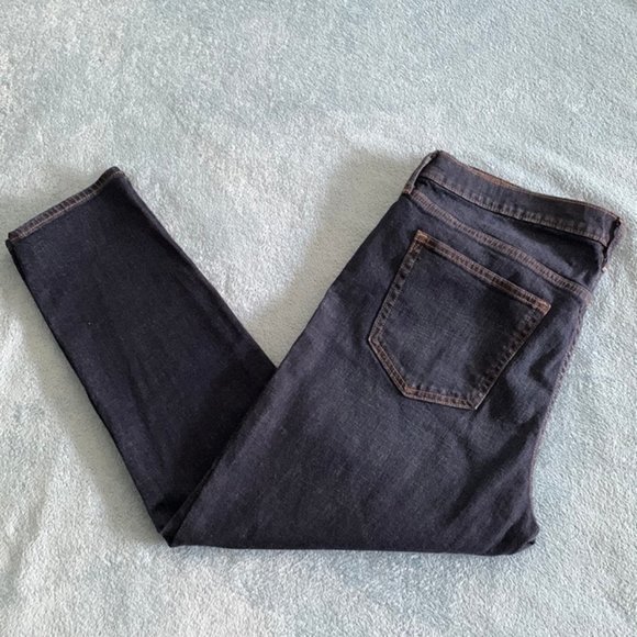 Gap Mid Rise Best Girlfriend Jeans Medium Indigo 33 - Picture 10 of 11